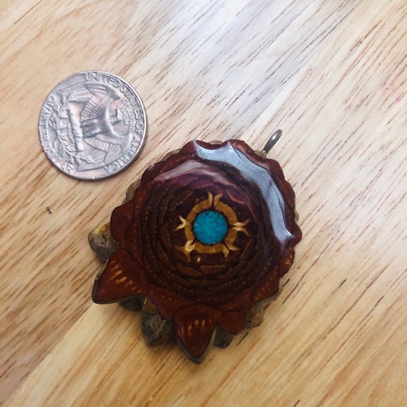 Third eye pinecone - Picture 2 of 3